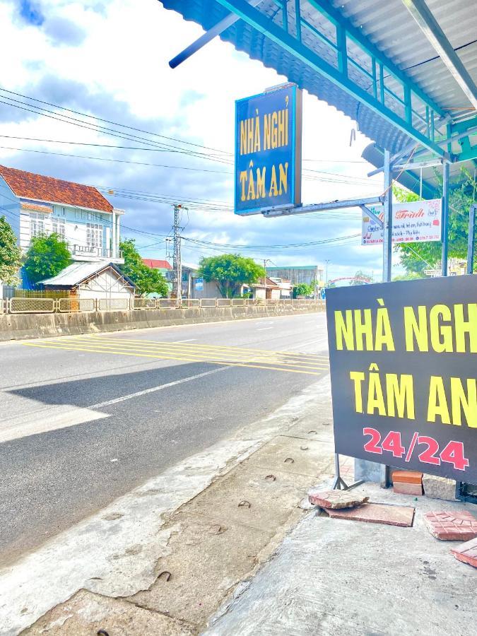 Nhon Thanh Nha Nghi Tam An Bed & Breakfast エクステリア 写真